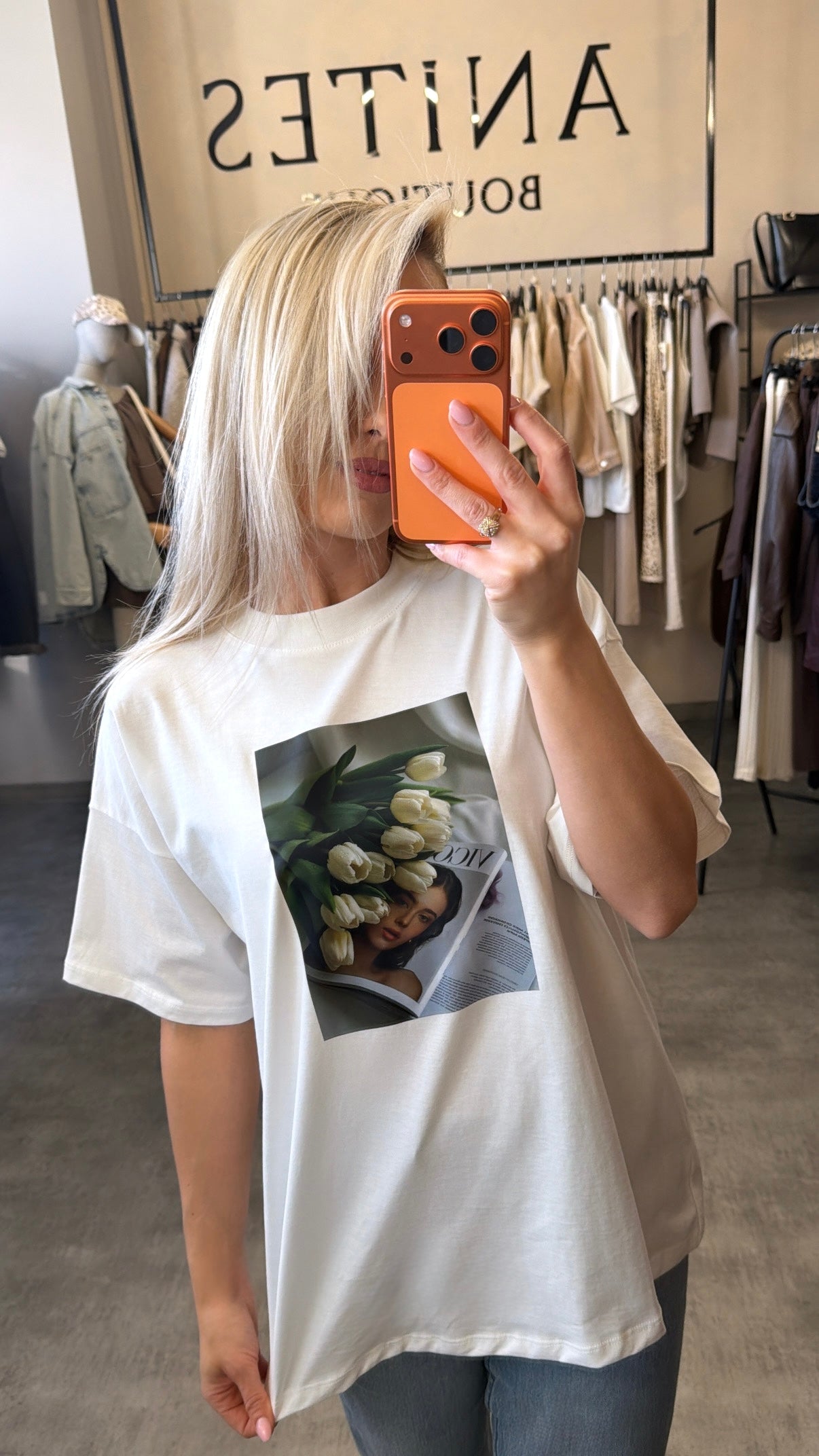 T-SHIRT