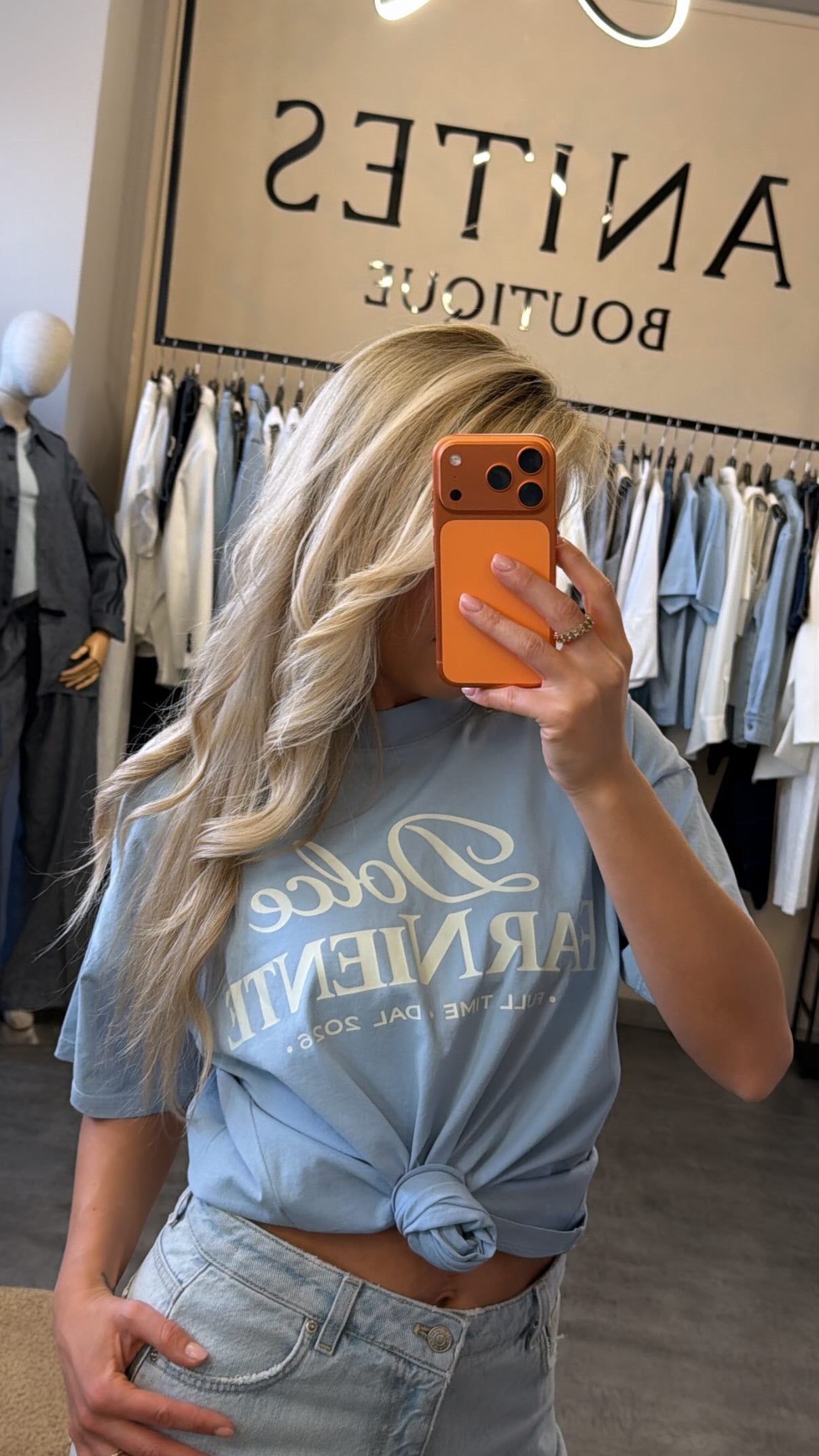 T-SHIRT