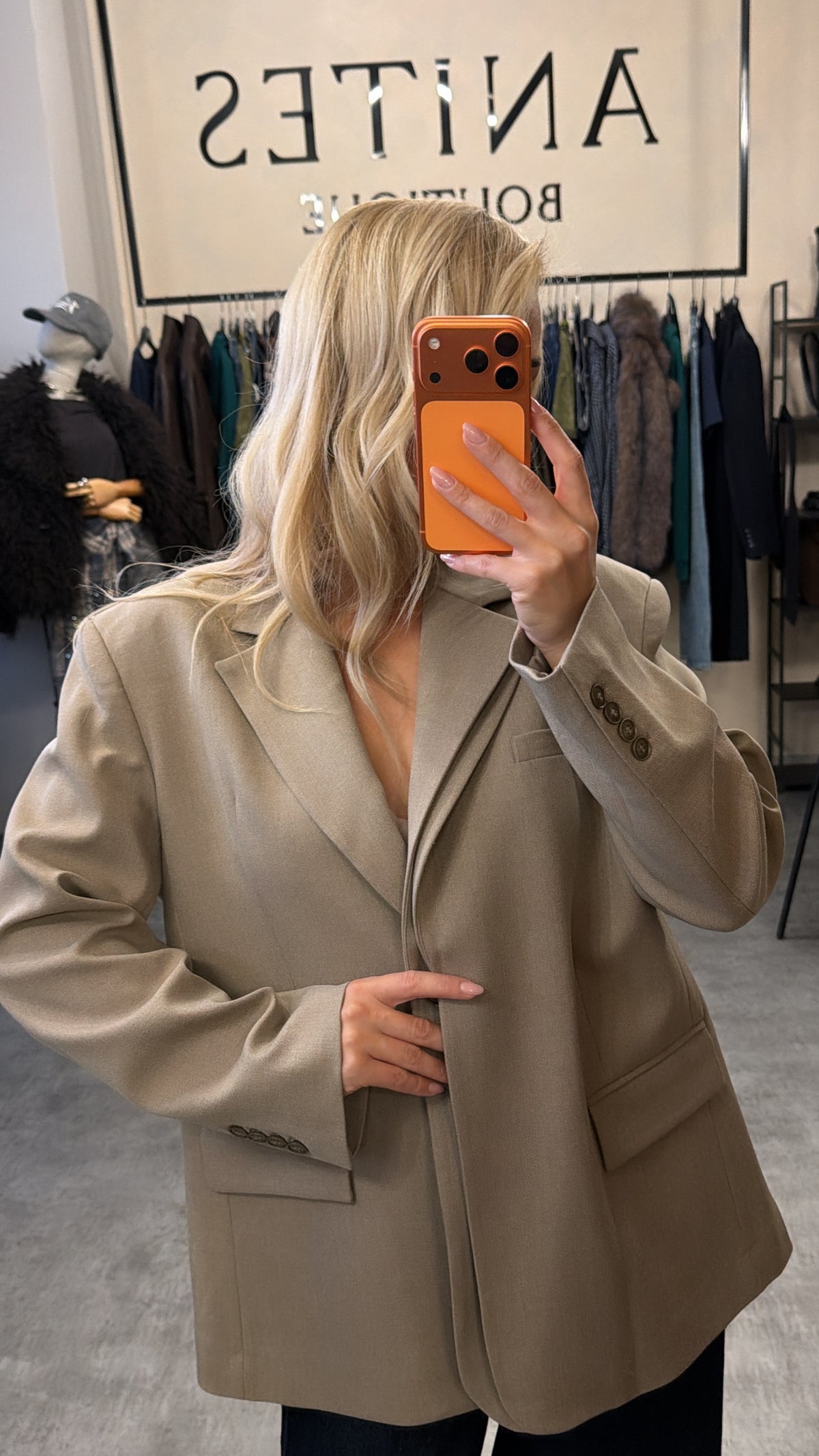 Gołębia marynarka oversize